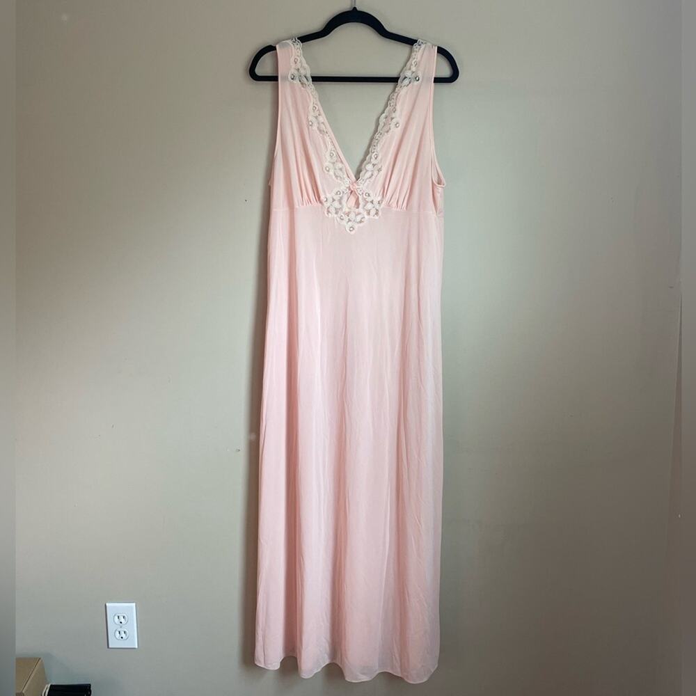 Kayser Vintage Peach Pink Nylon Nightgown Nightdress Size 38